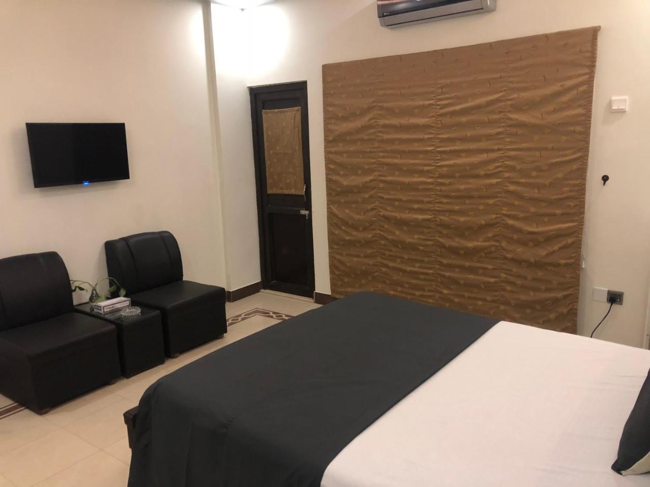 Sunset Suites Karachi Exterior photo