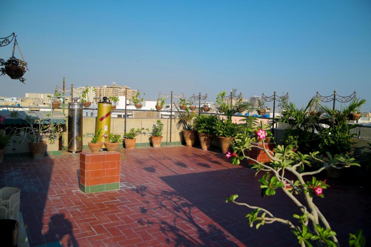 Sunset Suites Karachi Exterior photo